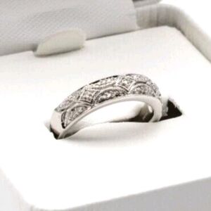 Sterling Silver Diamond Ring Size 6